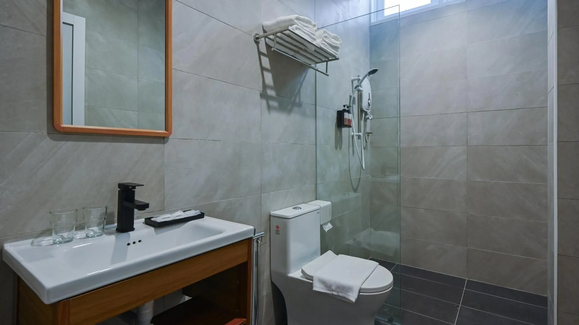 Simple Sanctuary Tanjung Tokong Apartment Tanjung Bungah  Homestay Tanjung Bungah (Penang)